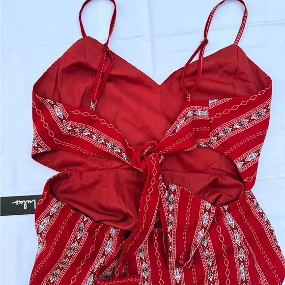 Lulu's Red and White Patterned Dress - Picture 3 of 4